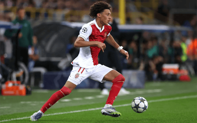 爱游戏官方网站登录-关于法国杯清晨再迎强敌，西汉姆官宣签约，主帅态度——悬念犹存，资深球员宣示担当的信息